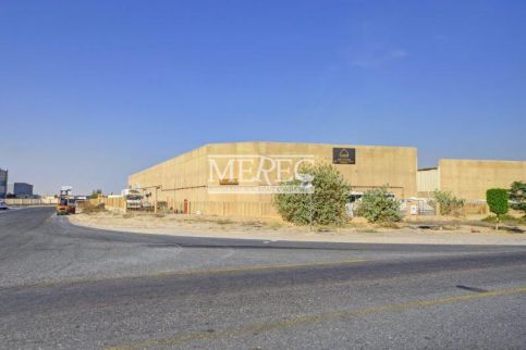 Warehouse For Rent In Dubai Investments Park - Dubai - Dubai