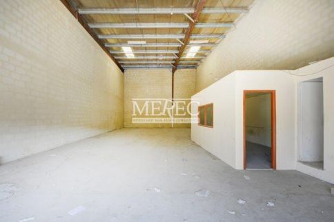 Warehouse For Rent In Dubai Investments Park - Dubai - Dubai