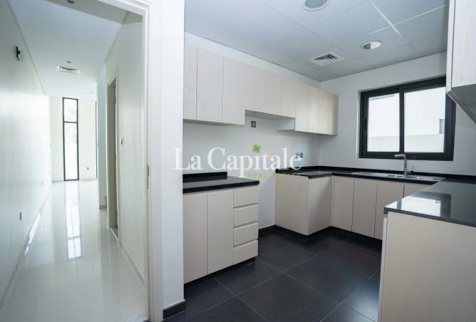 فيلا للإيجار فى دبي - دبيّ