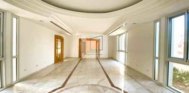 فيلا للإيجار