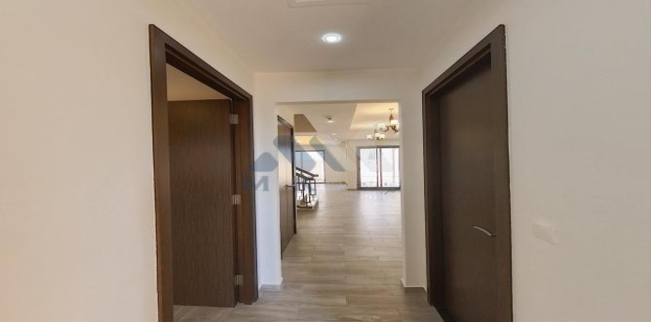 فيلا للإيجار