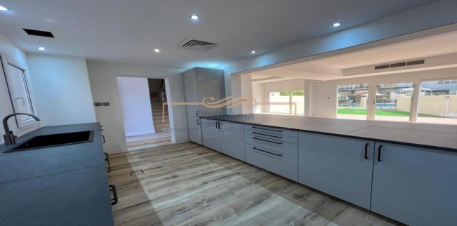 فيلا للإيجار