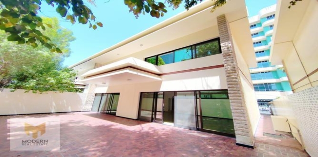 فيلا للإيجار