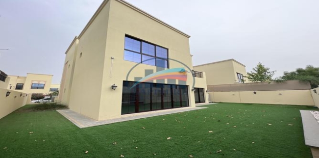 فيلا للإيجار