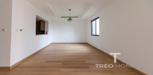 فيلا للإيجار