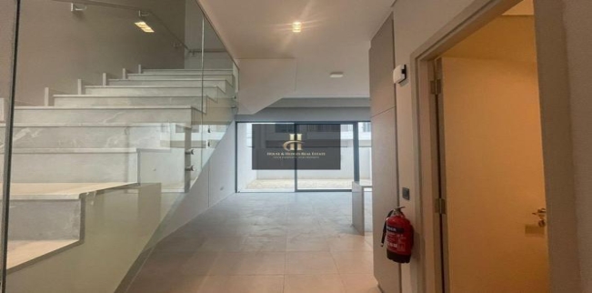 فيلا للإيجار