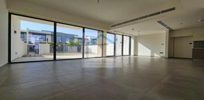 فيلا للإيجار