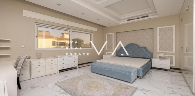 فيلا للإيجار