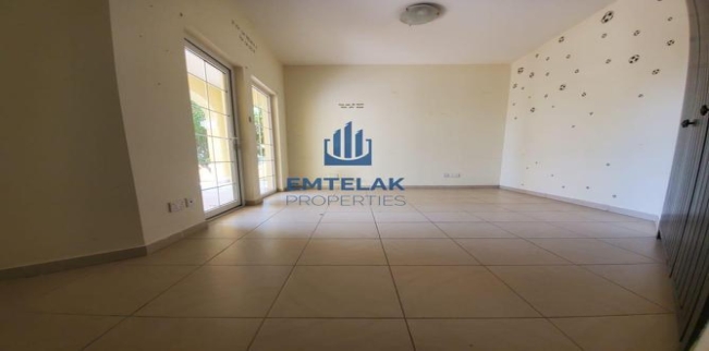 فيلا للإيجار