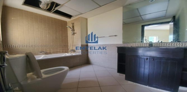 فيلا للإيجار