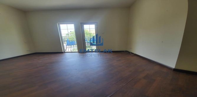 فيلا للإيجار