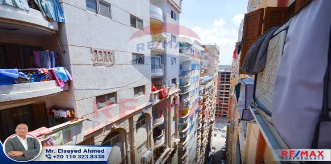 شقة للبيع فى سموحة - قسم سيدى جابر - الإسكندرية