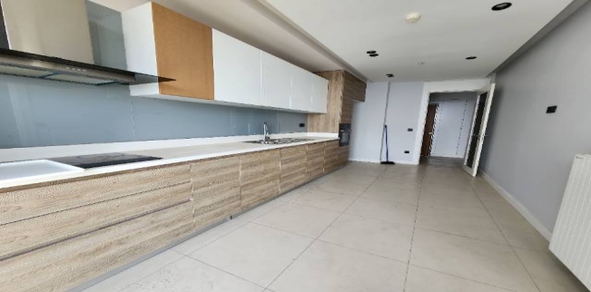Apartment For Sale In Buyukgekmege - Istanbul