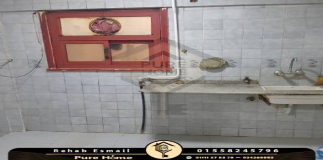 شقة للبيع فى زيزينيا - قسم الرمل - الإسكندرية