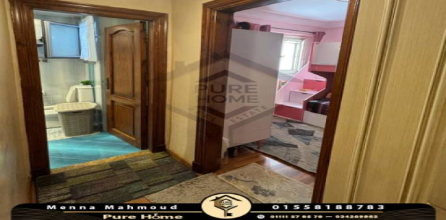شقة للبيع فى محرم بك - قسم محرم بك - الإسكندرية