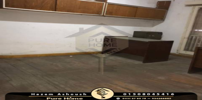 مكتب للبيع فى الشاطبي - قسم باب شرقي - الإسكندرية