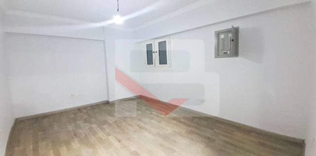 Office For Rent In Smoha - Qism Sidi Gabir - Alexandria