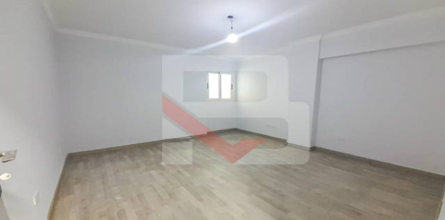 Office For Rent In Smoha - Qism Sidi Gabir - Alexandria
