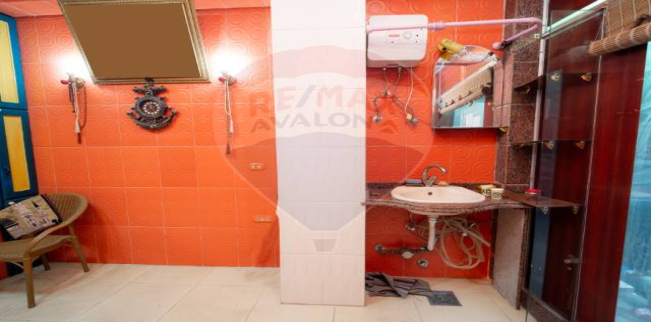 محل تجاري للبيع فى كامب شيزار - قسم باب شرقي - الإسكندرية