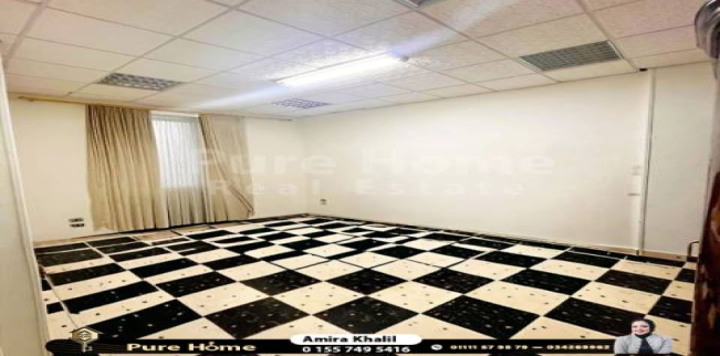 مكتب للبيع فى لوران - قسم الرمل - الإسكندرية