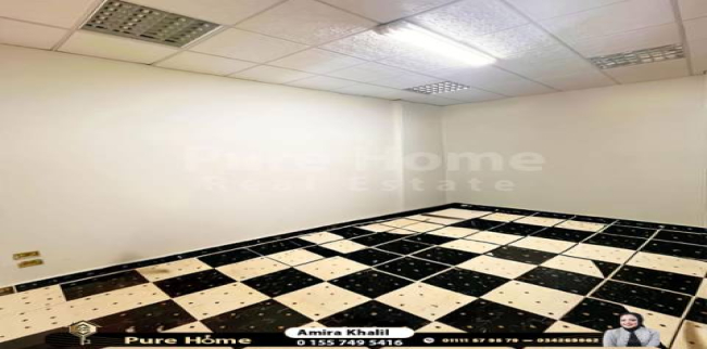 مكتب للبيع فى لوران - قسم الرمل - الإسكندرية