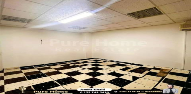 مكتب للبيع فى لوران - قسم الرمل - الإسكندرية