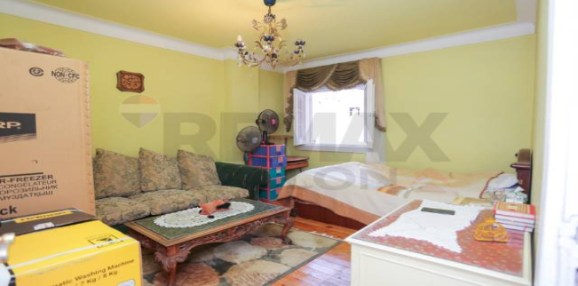 شقة للبيع فى ميامي - قسم المنتزه - الإسكندرية